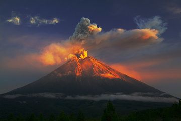 picture by: volcanodiscovery.com